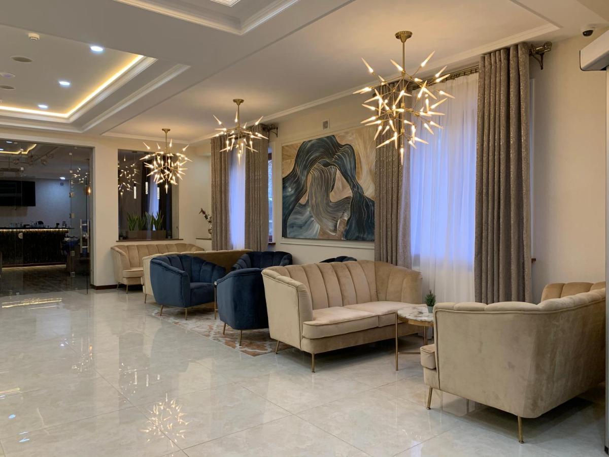 Navruz Hotel Tashkent Ngoại thất bức ảnh