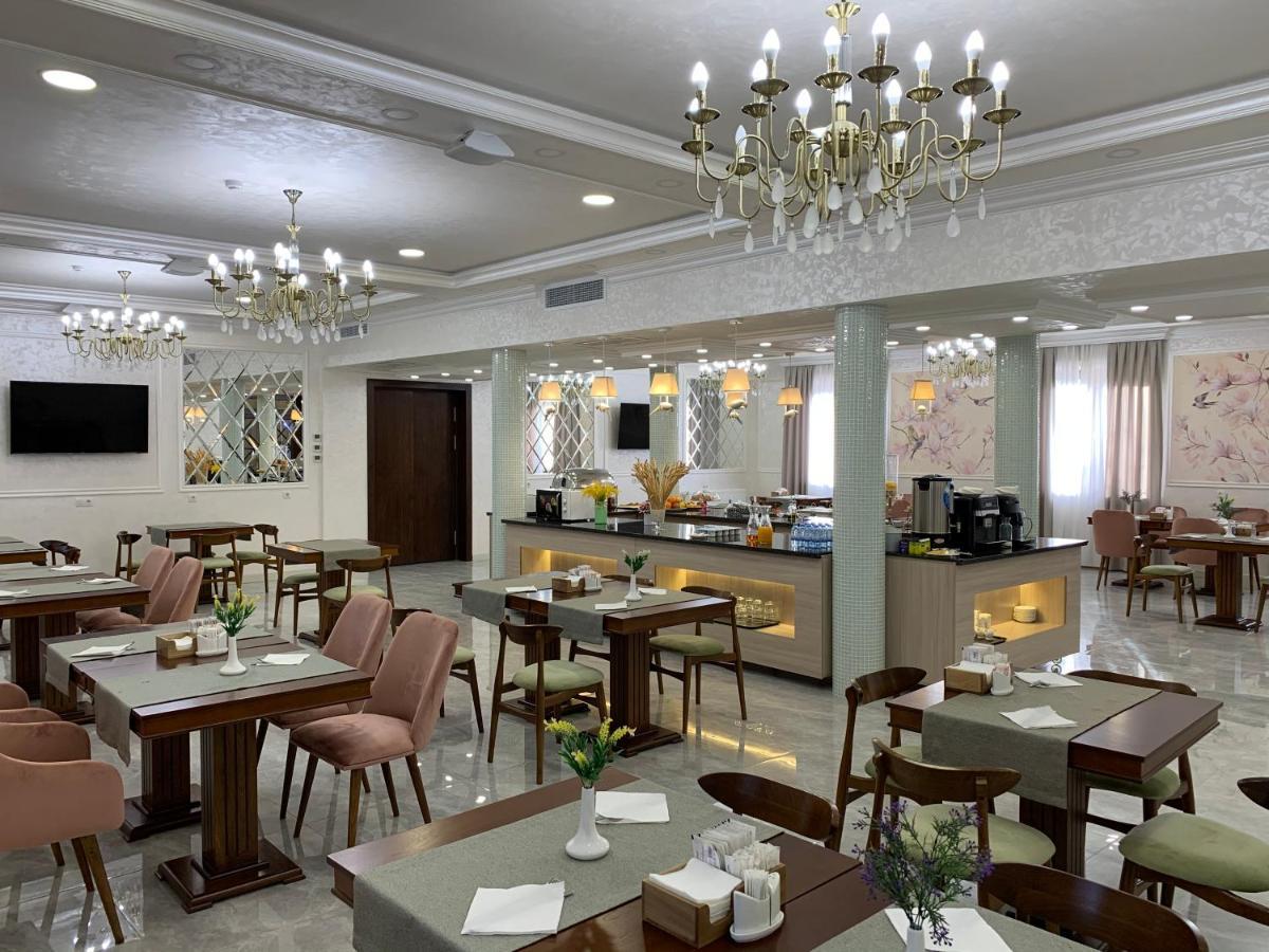 Navruz Hotel Tashkent Ngoại thất bức ảnh
