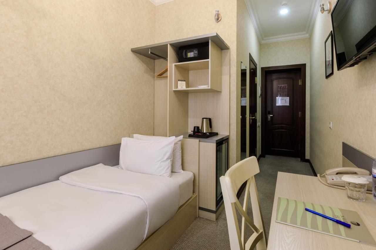 Navruz Hotel Tashkent Ngoại thất bức ảnh