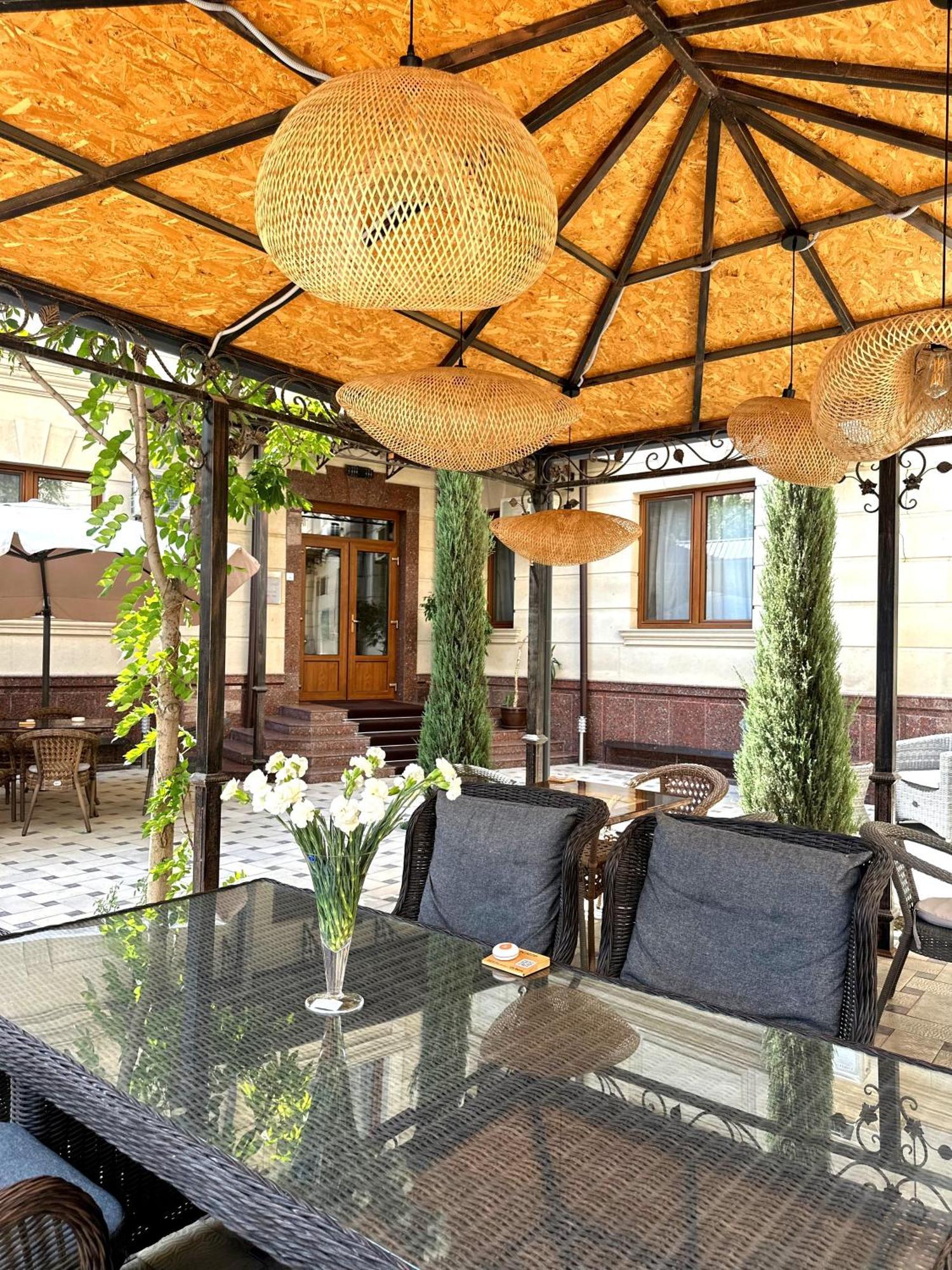 Navruz Hotel Tashkent Ngoại thất bức ảnh